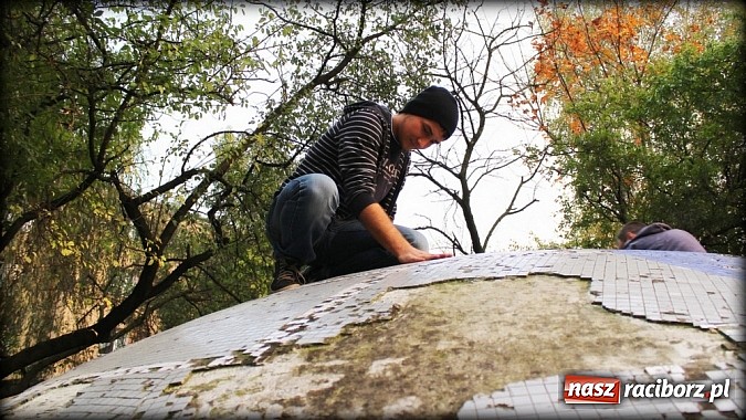 Zdjęcie w galerii na portalu naszraciborz.pl: Grupa VAG Racibórz zamieniła stare igloo w garbusa  wiadomości z regionu