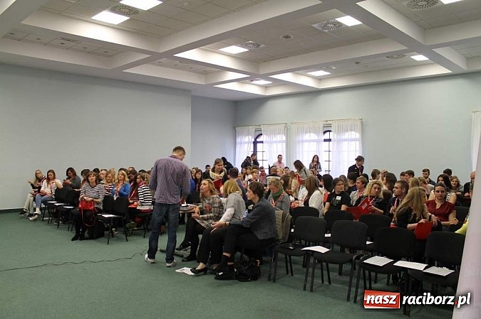 Zdjęcie w galerii na portalu naszraciborz.pl: Studenci PWSZ przygotowują się do projektu rejestracji potencjalnych Dawców szpiku! wiadomości z regionu