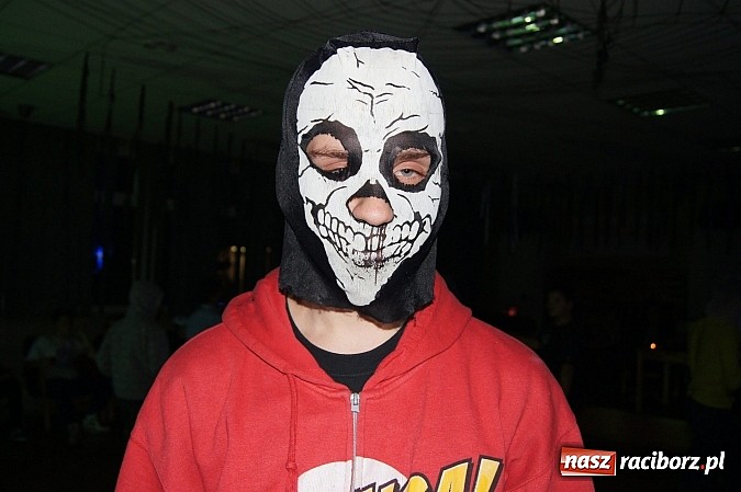 Zdjęcie w galerii na portalu naszraciborz.pl: Strefowicze straszyli na imprezie halloweenowej  wiadomości z regionu