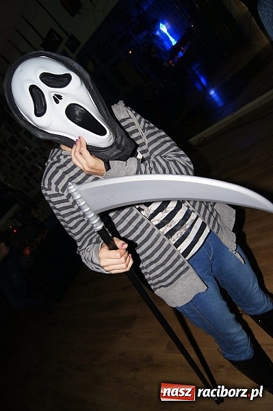 Zdjęcie w galerii na portalu naszraciborz.pl: Strefowicze straszyli na imprezie halloweenowej  wiadomości z regionu