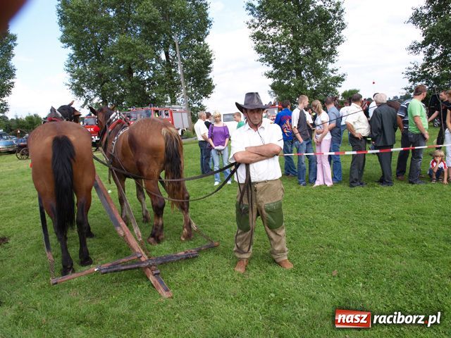 Zdjęcie w galerii na portalu naszraciborz.pl: Wieś się bawi, miasto śpi wiadomości z regionu