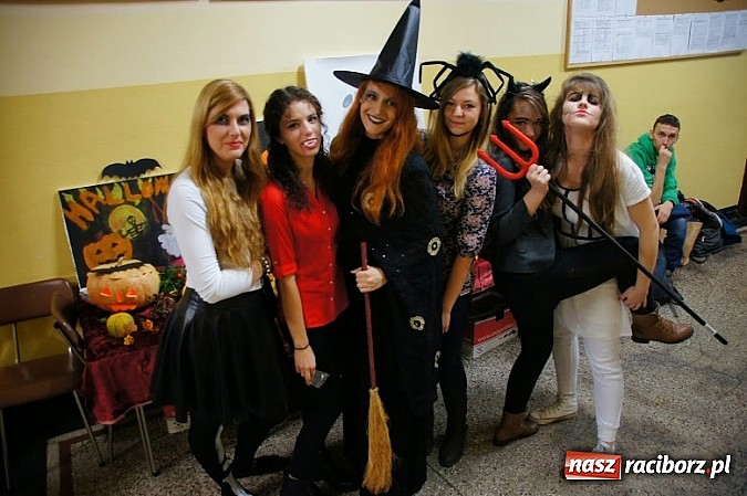 Zdjęcie w galerii na portalu naszraciborz.pl: Halloween w Zespole Szkół Zawodowych wiadomości z regionu