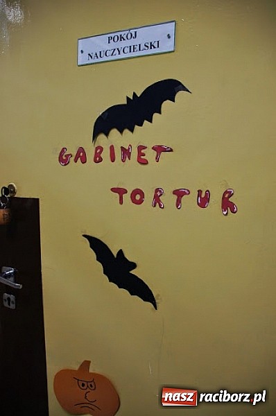 Zdjęcie w galerii na portalu naszraciborz.pl: Halloween w Zespole Szkół Zawodowych wiadomości z regionu