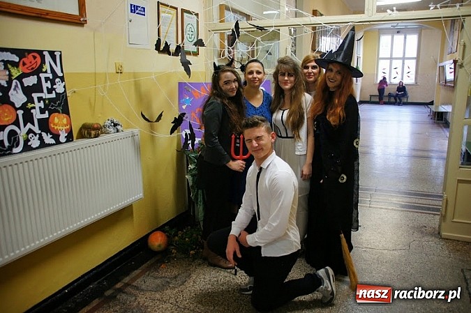 Zdjęcie w galerii na portalu naszraciborz.pl: Halloween w Zespole Szkół Zawodowych wiadomości z regionu