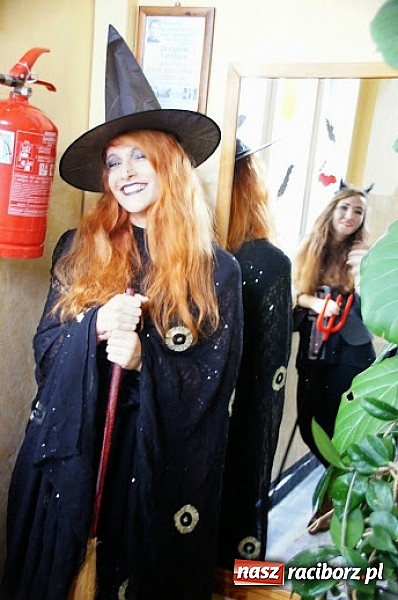 Zdjęcie w galerii na portalu naszraciborz.pl: Halloween w Zespole Szkół Zawodowych wiadomości z regionu