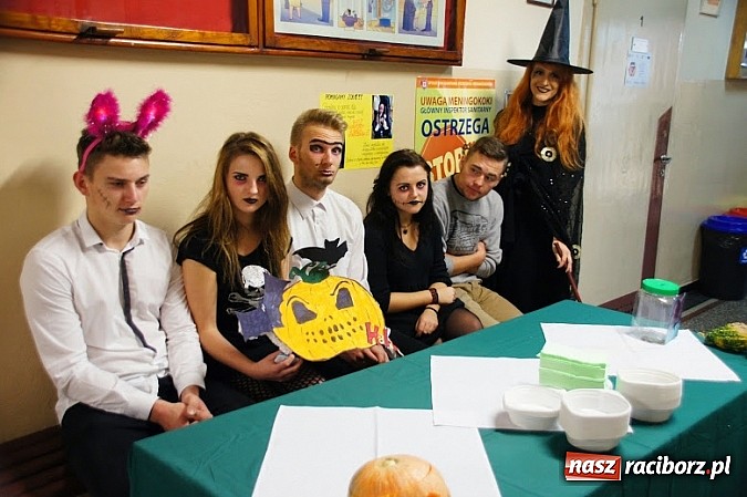 Zdjęcie w galerii na portalu naszraciborz.pl: Halloween w Zespole Szkół Zawodowych wiadomości z regionu