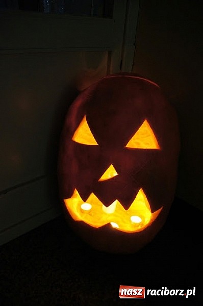 Zdjęcie w galerii na portalu naszraciborz.pl: Halloween w Zespole Szkół Zawodowych wiadomości z regionu