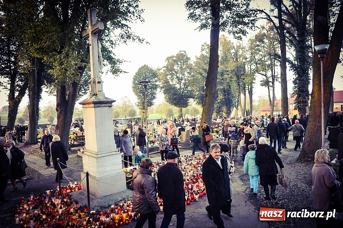 Zdjęcie w galerii na portalu naszraciborz.pl: Wszystkich Świętych na cmentarzu Jeruzalem wiadomości z regionu