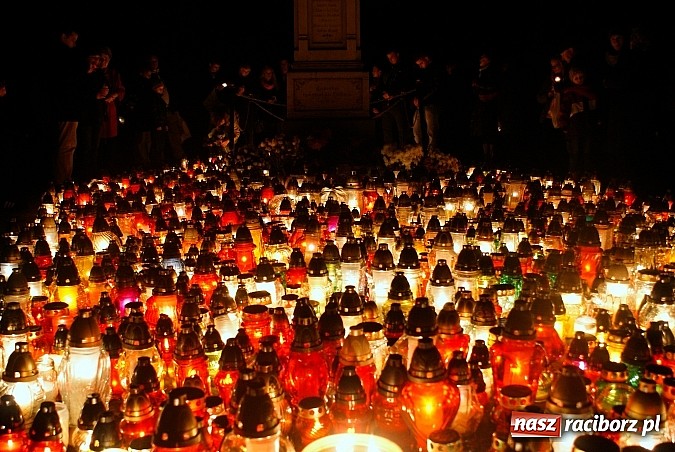 Zdjęcie w galerii na portalu naszraciborz.pl: Wszystkich Świętych na cmentarzu Jeruzalem wiadomości z regionu