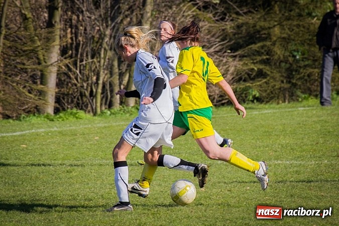 Zdjęcie w galerii na portalu naszraciborz.pl: UKS Gamów z kompletem punktów. Nieudane starania Polonii wiadomości z regionu