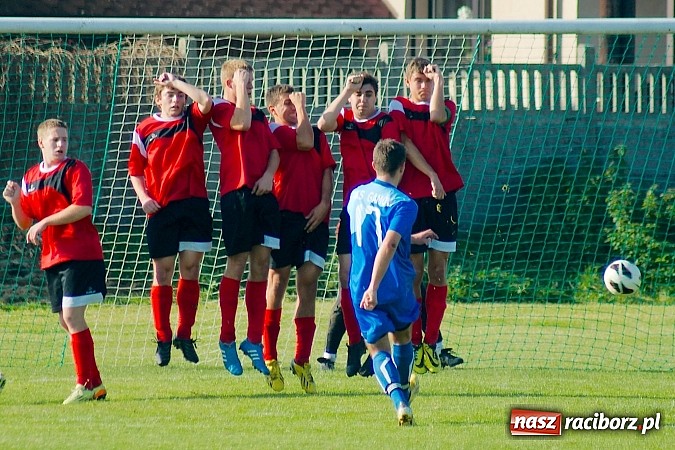 Zdjęcie w galerii na portalu naszraciborz.pl: A klasa: Udana pogoń Studziennej. Gamów na kolanach wiadomości z regionu