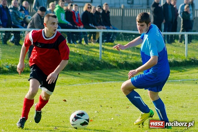 Zdjęcie w galerii na portalu naszraciborz.pl: A klasa: Udana pogoń Studziennej. Gamów na kolanach wiadomości z regionu