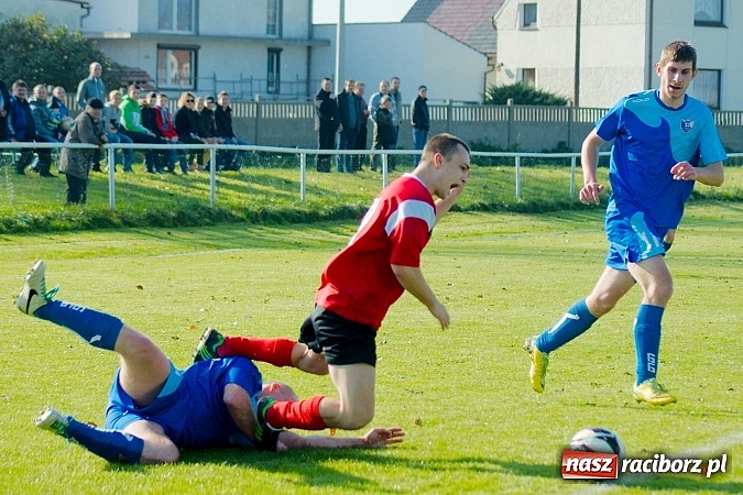 Zdjęcie w galerii na portalu naszraciborz.pl: A klasa: Udana pogoń Studziennej. Gamów na kolanach wiadomości z regionu