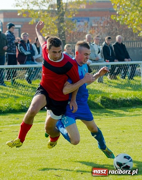 Zdjęcie w galerii na portalu naszraciborz.pl: A klasa: Udana pogoń Studziennej. Gamów na kolanach wiadomości z regionu