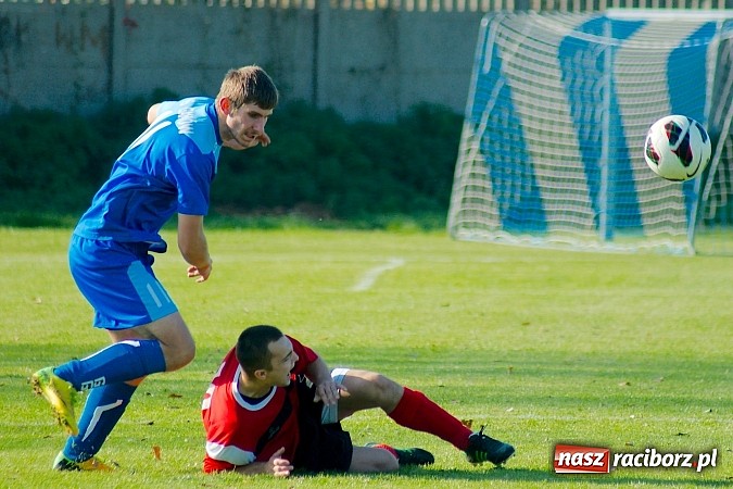 Zdjęcie w galerii na portalu naszraciborz.pl: A klasa: Udana pogoń Studziennej. Gamów na kolanach wiadomości z regionu