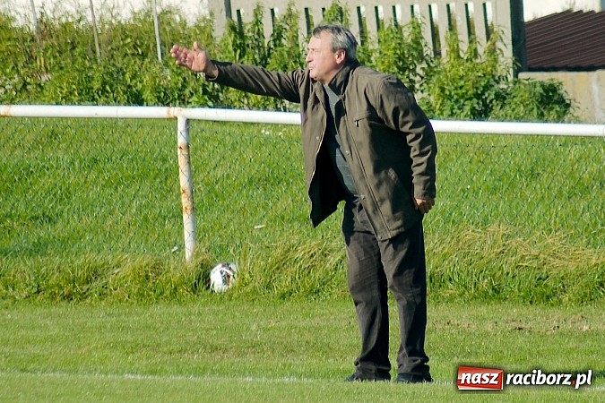 Zdjęcie w galerii na portalu naszraciborz.pl: A klasa: Udana pogoń Studziennej. Gamów na kolanach wiadomości z regionu