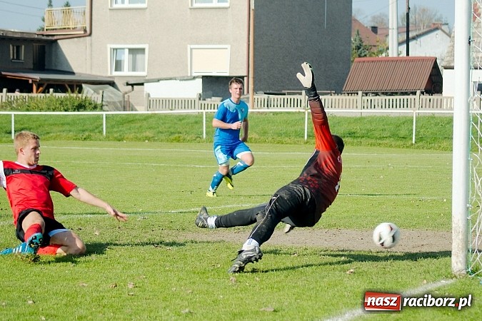 Zdjęcie w galerii na portalu naszraciborz.pl: A klasa: Udana pogoń Studziennej. Gamów na kolanach wiadomości z regionu