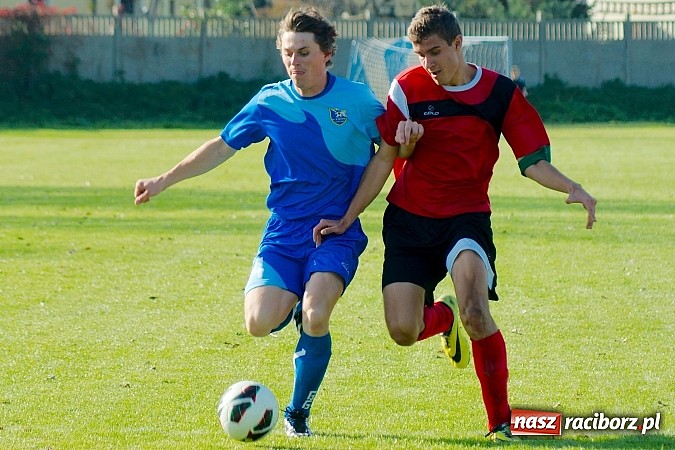 Zdjęcie w galerii na portalu naszraciborz.pl: A klasa: Udana pogoń Studziennej. Gamów na kolanach wiadomości z regionu