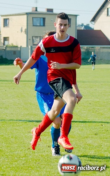 Zdjęcie w galerii na portalu naszraciborz.pl: A klasa: Udana pogoń Studziennej. Gamów na kolanach wiadomości z regionu