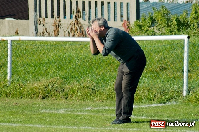 Zdjęcie w galerii na portalu naszraciborz.pl: A klasa: Udana pogoń Studziennej. Gamów na kolanach wiadomości z regionu