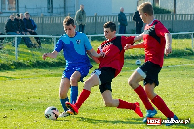 Zdjęcie w galerii na portalu naszraciborz.pl: A klasa: Udana pogoń Studziennej. Gamów na kolanach wiadomości z regionu