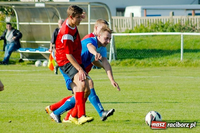 Zdjęcie w galerii na portalu naszraciborz.pl: A klasa: Udana pogoń Studziennej. Gamów na kolanach wiadomości z regionu