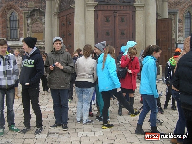 Zdjęcie w galerii na portalu naszraciborz.pl: Z nami tw&oacute;rczo płynie czas - wycieczka do Krakowa wiadomości z regionu