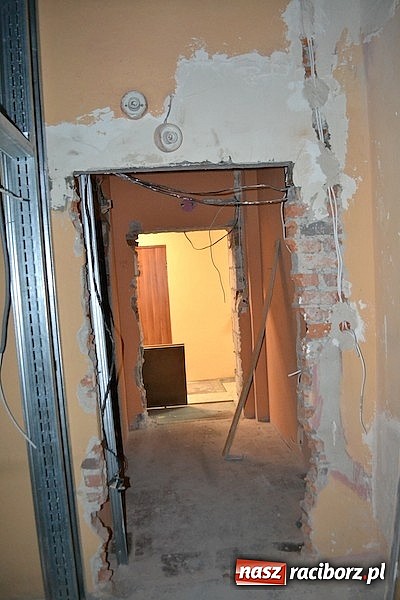 Zdjęcie w galerii na portalu naszraciborz.pl: Remont MOKSiR w Kuźni Raciborskiej dobiega końca     wiadomości z regionu