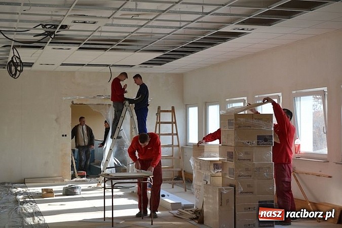 Zdjęcie w galerii na portalu naszraciborz.pl: Remont MOKSiR w Kuźni Raciborskiej dobiega końca     wiadomości z regionu