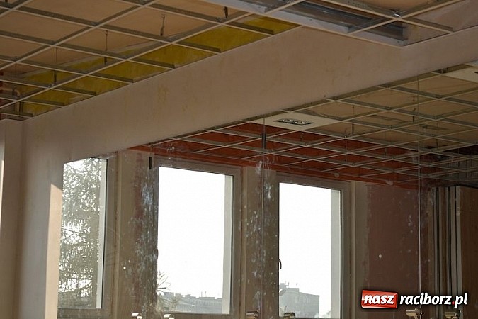 Zdjęcie w galerii na portalu naszraciborz.pl: Remont MOKSiR w Kuźni Raciborskiej dobiega końca     wiadomości z regionu