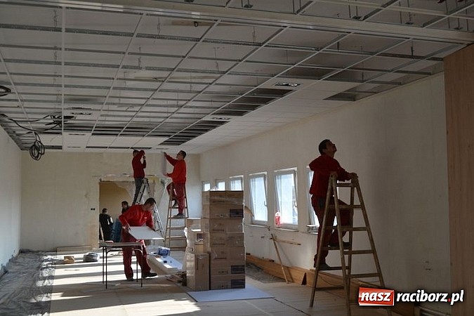 Zdjęcie w galerii na portalu naszraciborz.pl: Remont MOKSiR w Kuźni Raciborskiej dobiega końca     wiadomości z regionu