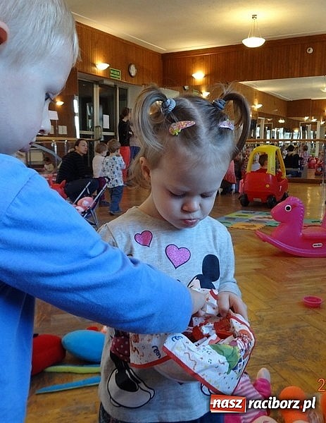 Zdjęcie w galerii na portalu naszraciborz.pl: Jesienne zajęcia w Fiku-miku wiadomości z regionu