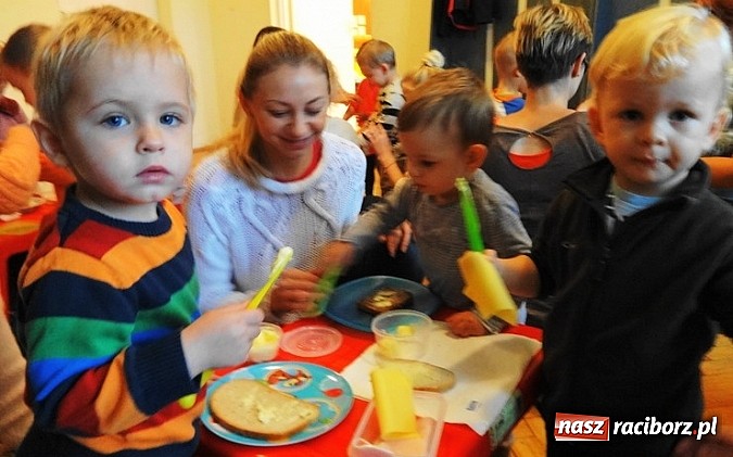 Zdjęcie w galerii na portalu naszraciborz.pl: Jesienne zajęcia w Fiku-miku wiadomości z regionu