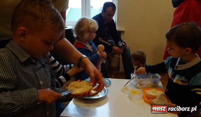 Zdjęcie w galerii na portalu naszraciborz.pl: Jesienne zajęcia w Fiku-miku wiadomości z regionu