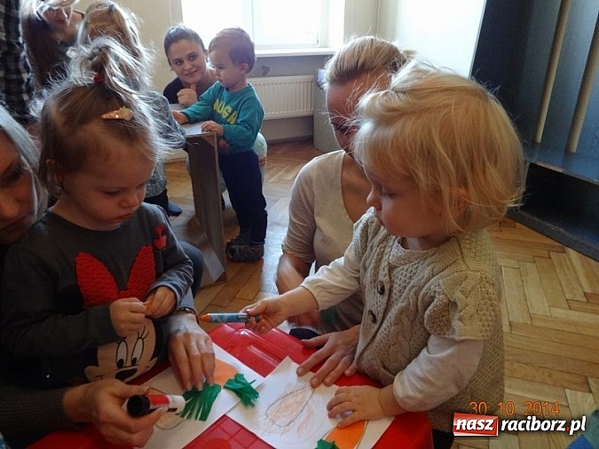 Zdjęcie w galerii na portalu naszraciborz.pl: Jesienne zajęcia w Fiku-miku wiadomości z regionu