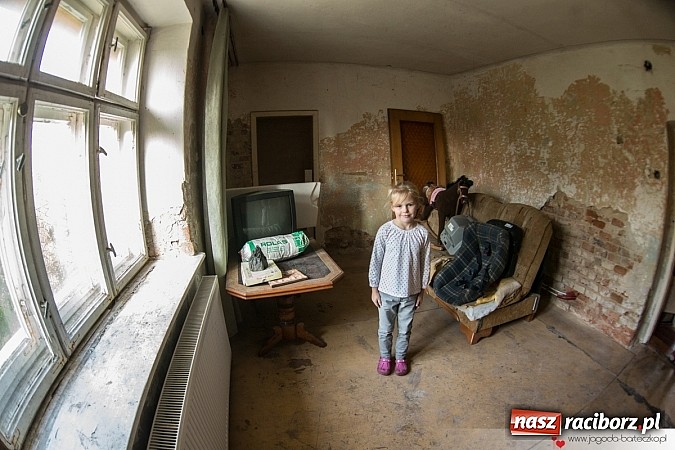 Zdjęcie w galerii na portalu naszraciborz.pl: Piękne Anioły chcą pomóc w Kornowacu – i Ty możesz się dołączyć! wiadomości z regionu