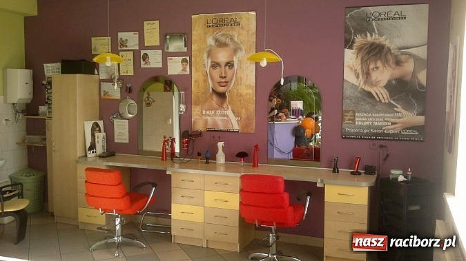 Zdjęcie w galerii na portalu naszraciborz.pl: Chcesz coś zmienić w swoim życiu? Zacznij od włos&oacute;w wiadomości z regionu