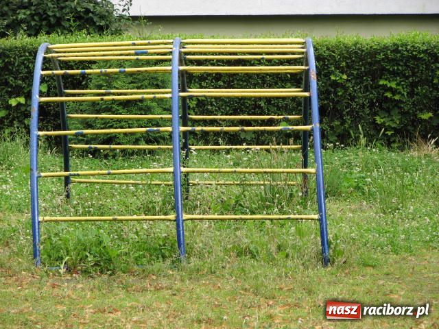 Zdjęcie w galerii na portalu naszraciborz.pl: Niech tu ktoś posprząta! wiadomości z regionu