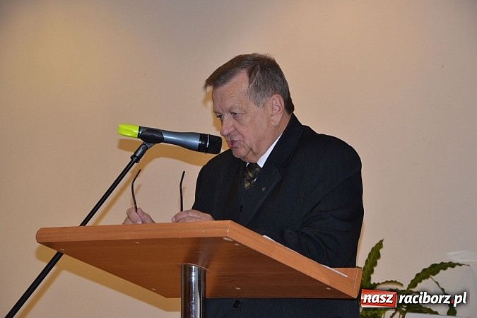 Zdjęcie w galerii na portalu naszraciborz.pl: Biografia biskupa Józefa Gawliny - wykład na zamku wiadomości z regionu