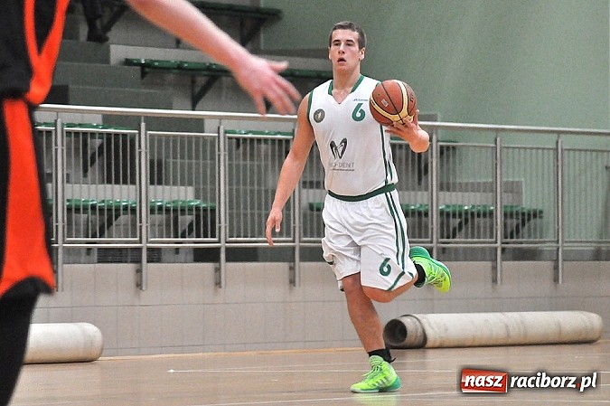 Zdjęcie w galerii na portalu naszraciborz.pl: Jaworzno wywiozło dwa punkty z Raciborza wiadomości z regionu