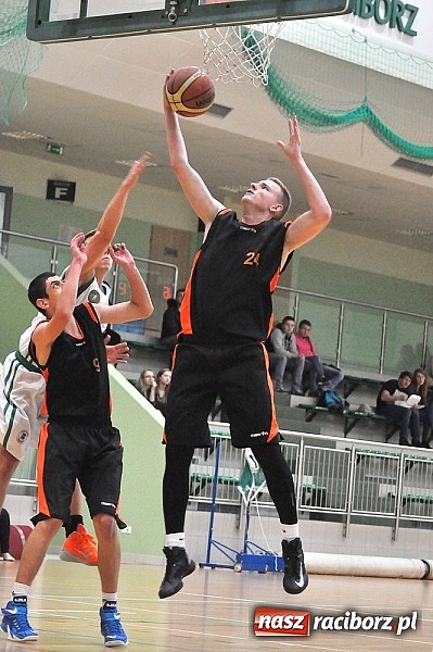 Zdjęcie w galerii na portalu naszraciborz.pl: Jaworzno wywiozło dwa punkty z Raciborza wiadomości z regionu