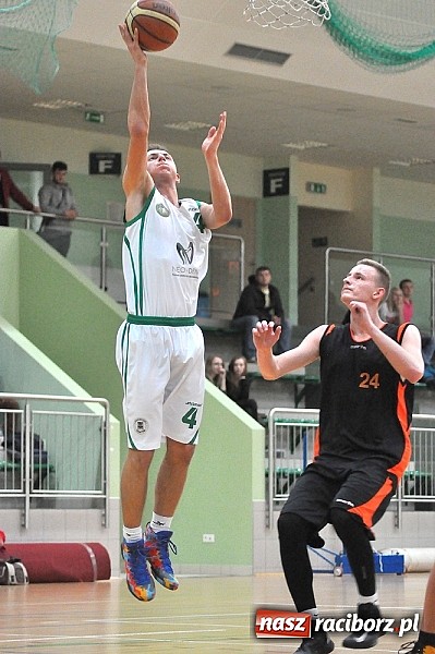 Zdjęcie w galerii na portalu naszraciborz.pl: Jaworzno wywiozło dwa punkty z Raciborza wiadomości z regionu