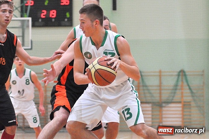 Zdjęcie w galerii na portalu naszraciborz.pl: Jaworzno wywiozło dwa punkty z Raciborza wiadomości z regionu