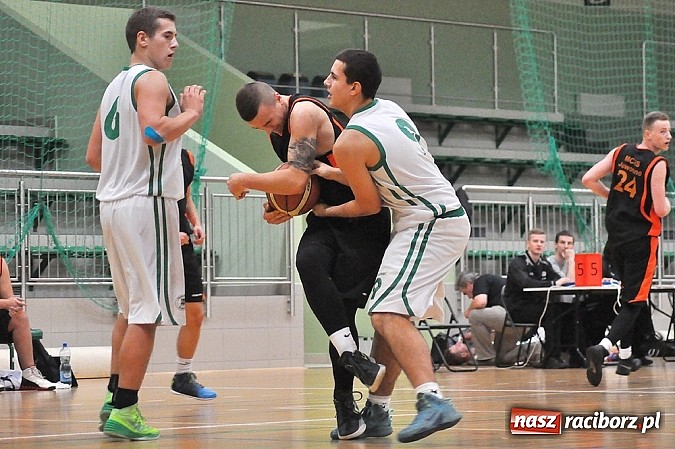 Zdjęcie w galerii na portalu naszraciborz.pl: Jaworzno wywiozło dwa punkty z Raciborza wiadomości z regionu