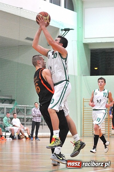 Zdjęcie w galerii na portalu naszraciborz.pl: Jaworzno wywiozło dwa punkty z Raciborza wiadomości z regionu