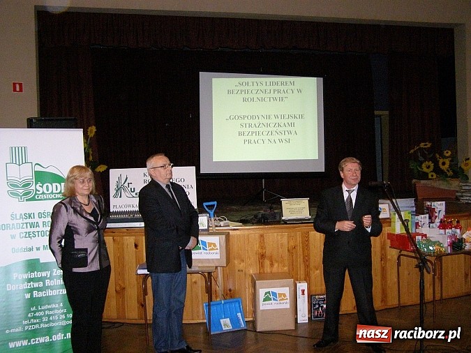 Zdjęcie w galerii na portalu naszraciborz.pl: W Krzanowicach wybrano najlepszą gospodynię i sołtysa wiadomości z regionu