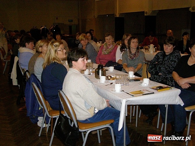 Zdjęcie w galerii na portalu naszraciborz.pl: W Krzanowicach wybrano najlepszą gospodynię i sołtysa wiadomości z regionu