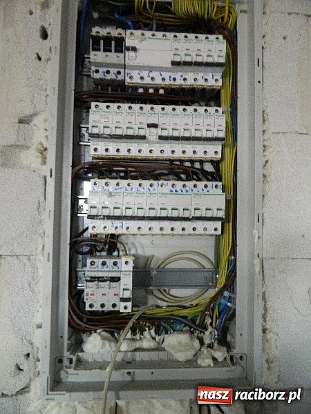 Zdjęcie w galerii na portalu naszraciborz.pl: Eltech-System gwarantuje fachowe wykonanie instalacji elektrycznych w uczciwej cenie! wiadomości z regionu