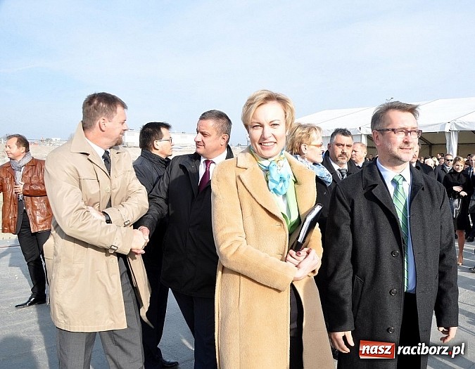 Zdjęcie w galerii na portalu naszraciborz.pl: Opole - wmurowanie kamienia węgielnego wiadomości z regionu