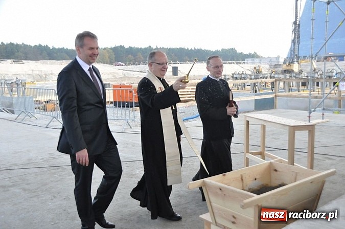 Zdjęcie w galerii na portalu naszraciborz.pl: Opole - wmurowanie kamienia węgielnego wiadomości z regionu